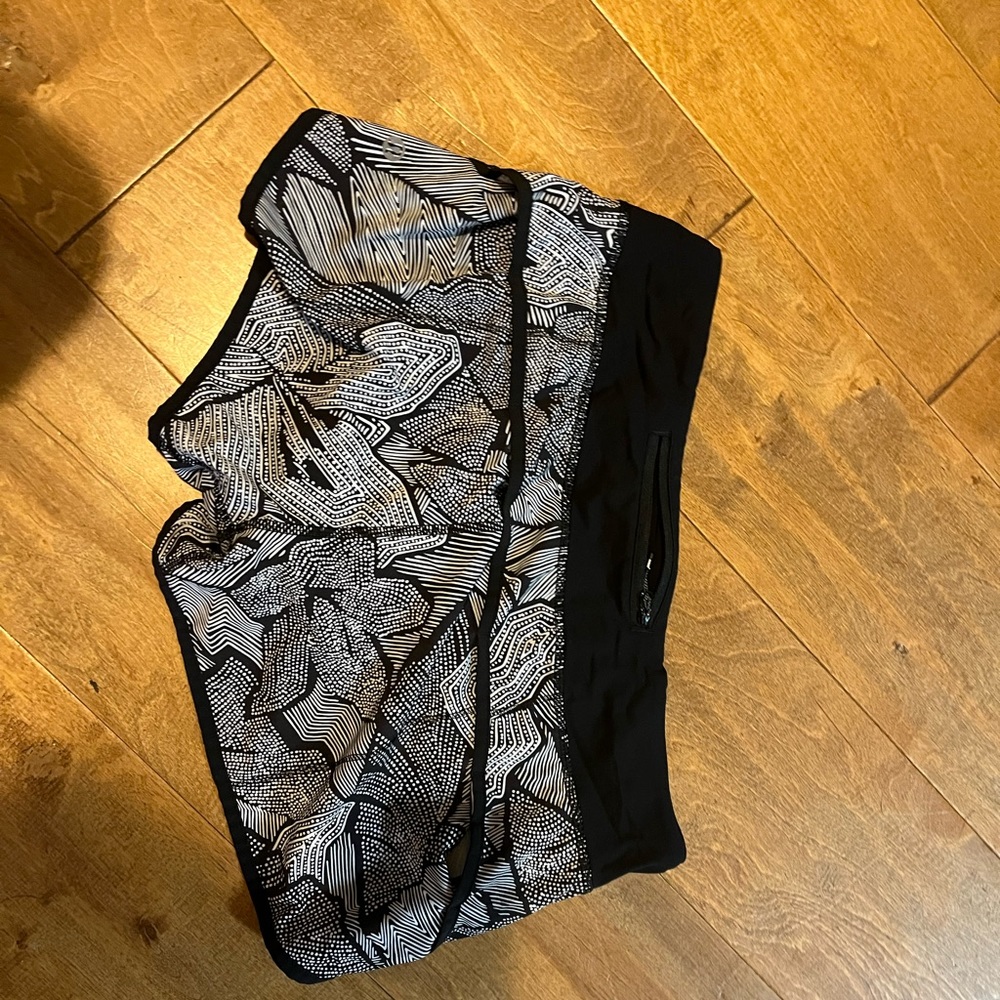 Lulu speed up shorts